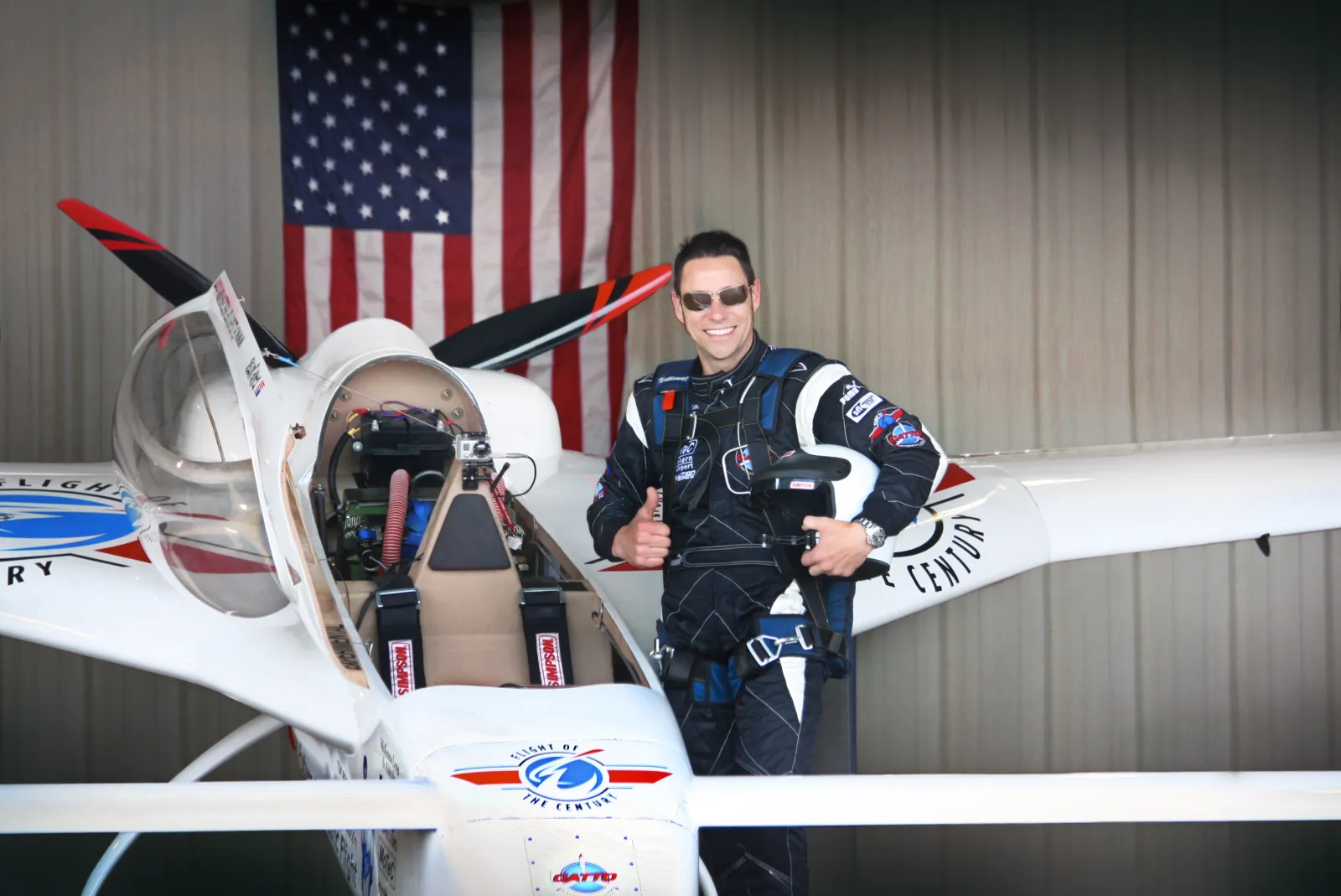 Rutan Long-EZ canard aircraft with electric propulsion system and distinctive pusher configuration